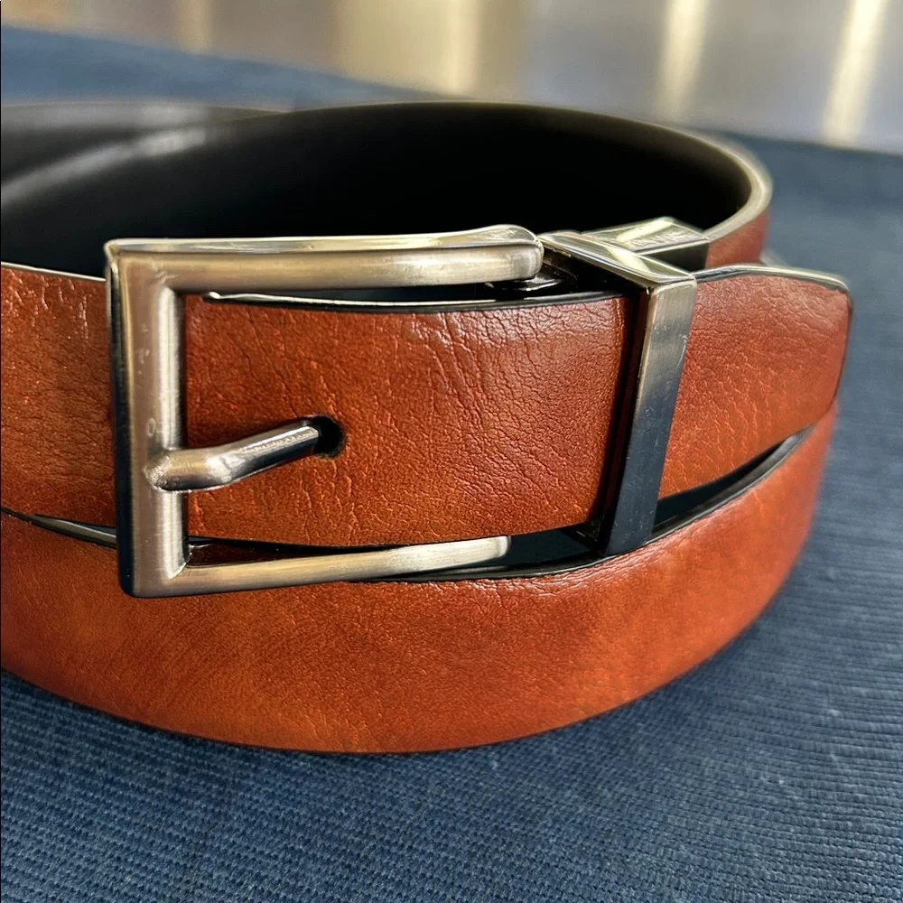 Chaps stylish reversible